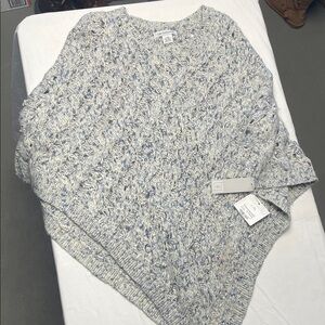 Liz Claiborne Textured Knit Poncho in Blue and Cream